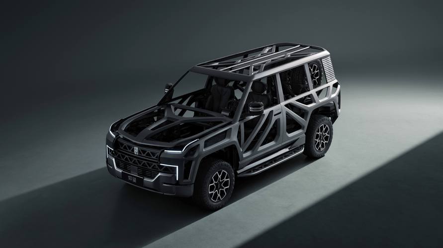 广州330仰望U8硬派越野的科技魅力，国能汽车对传统燃油车市场的冲击